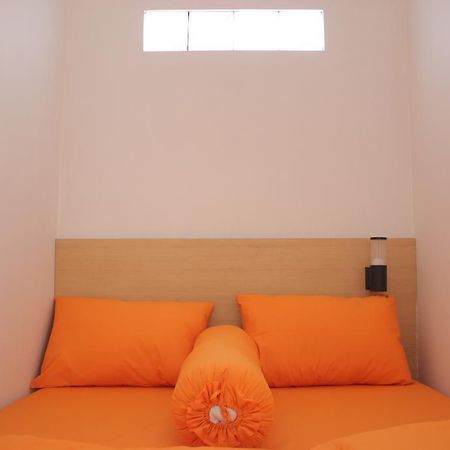 Griya Rintaka Hotel ยอกยาการ์ตา ภายนอก รูปภาพ